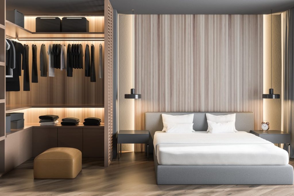 Aménagez un dressing dans votre chambre pour privilégier le confort.